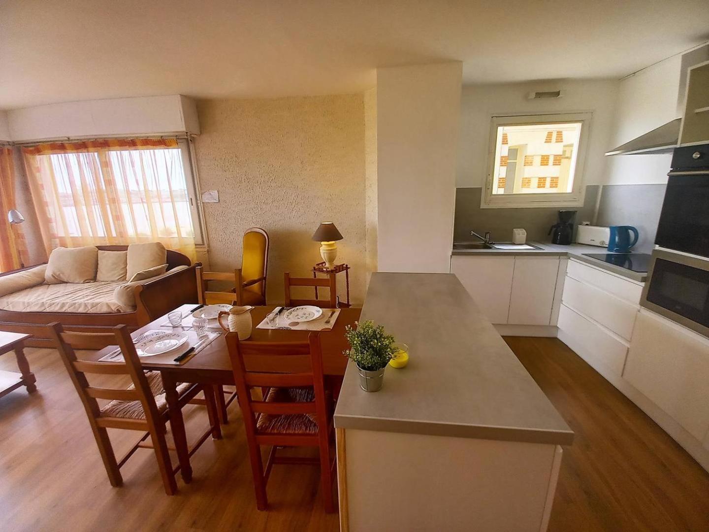 Royan - Vue Mer Pour Cet Appartement Face A La Plage - Grande Conche المظهر الخارجي الصورة