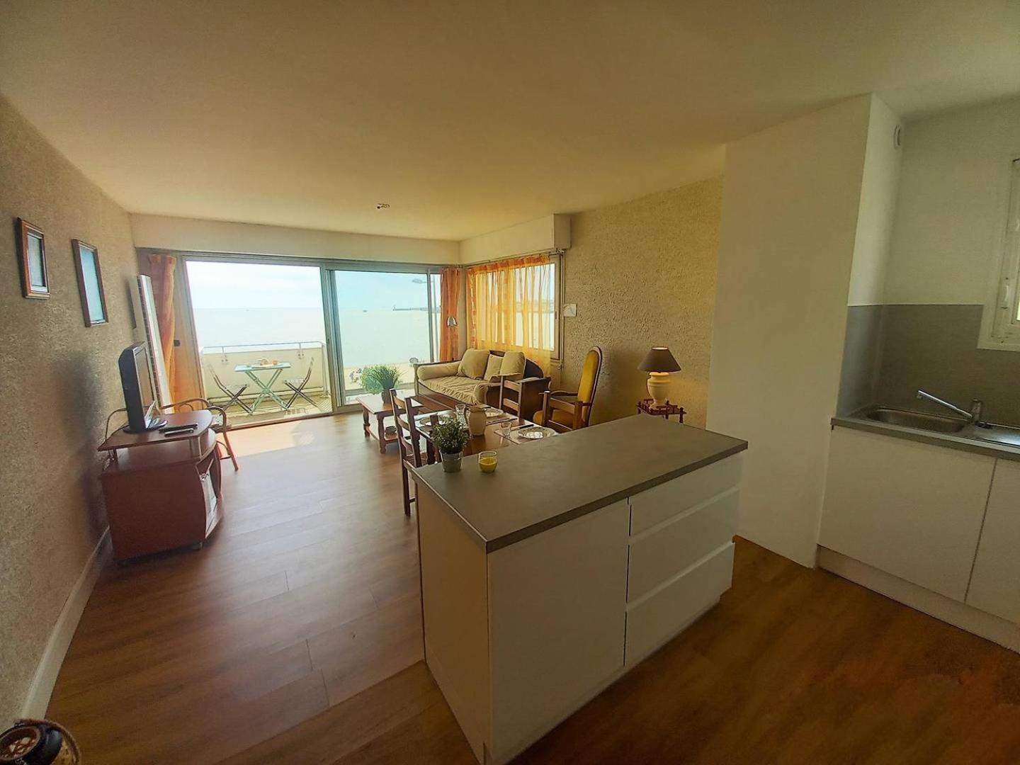 Royan - Vue Mer Pour Cet Appartement Face A La Plage - Grande Conche المظهر الخارجي الصورة