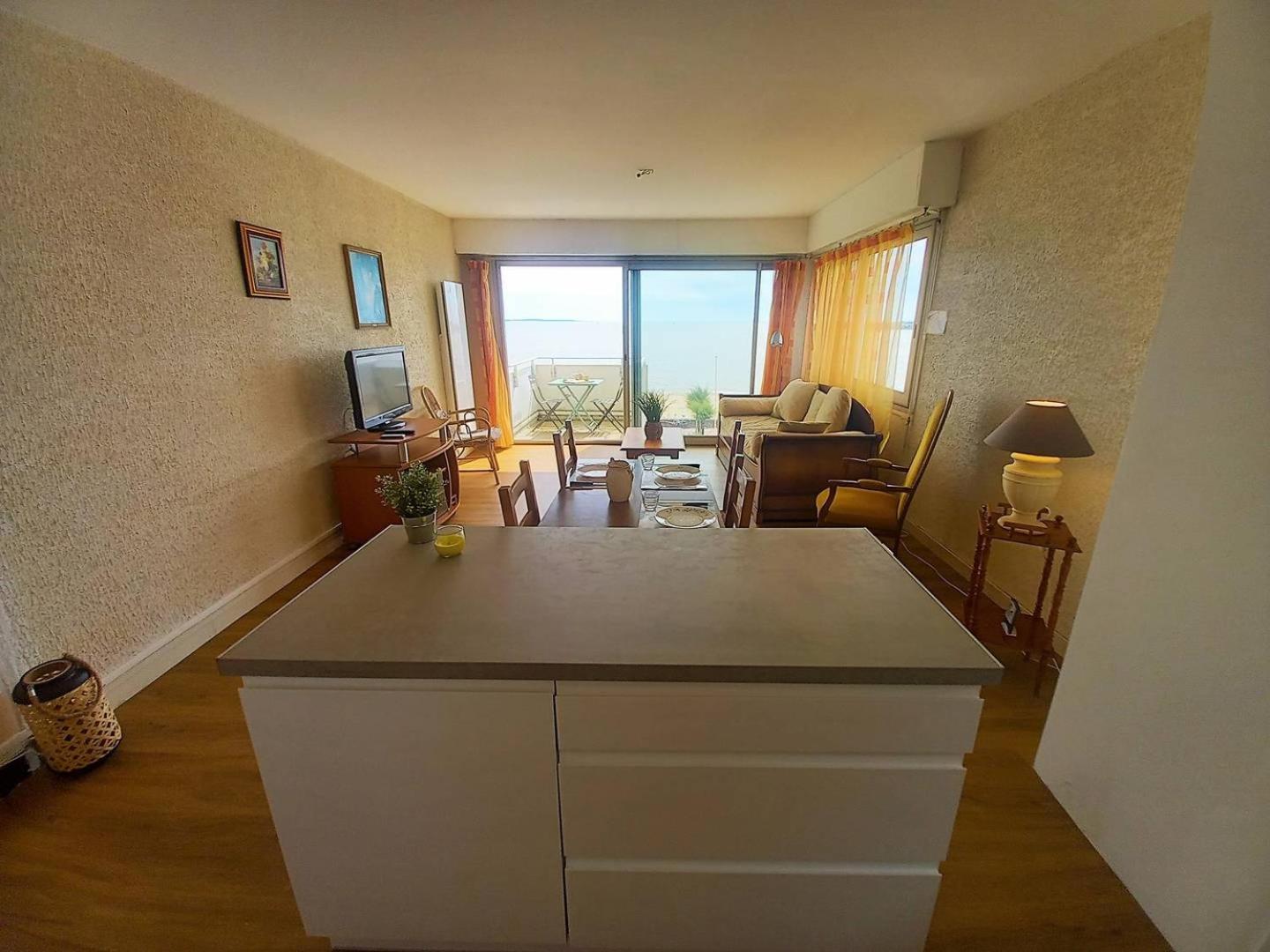 Royan - Vue Mer Pour Cet Appartement Face A La Plage - Grande Conche المظهر الخارجي الصورة